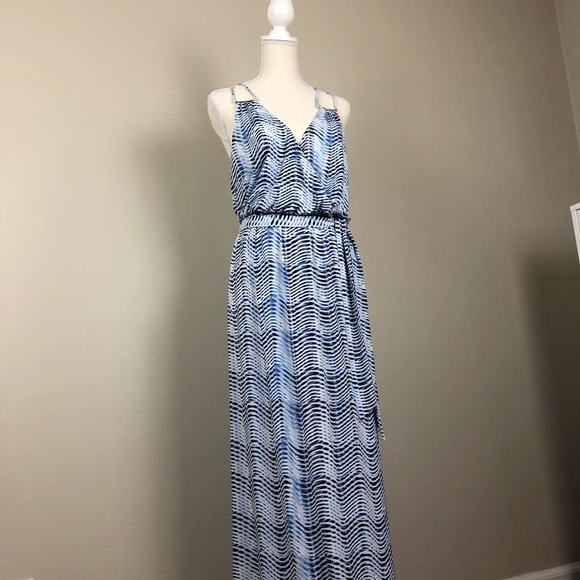Guess Maxi Dress - Picture 1 of 5
